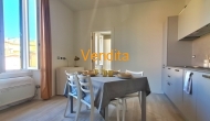 TRILOCALE CON DOPPI SERVIZI RISTRUTTURATO ED ARREDATO